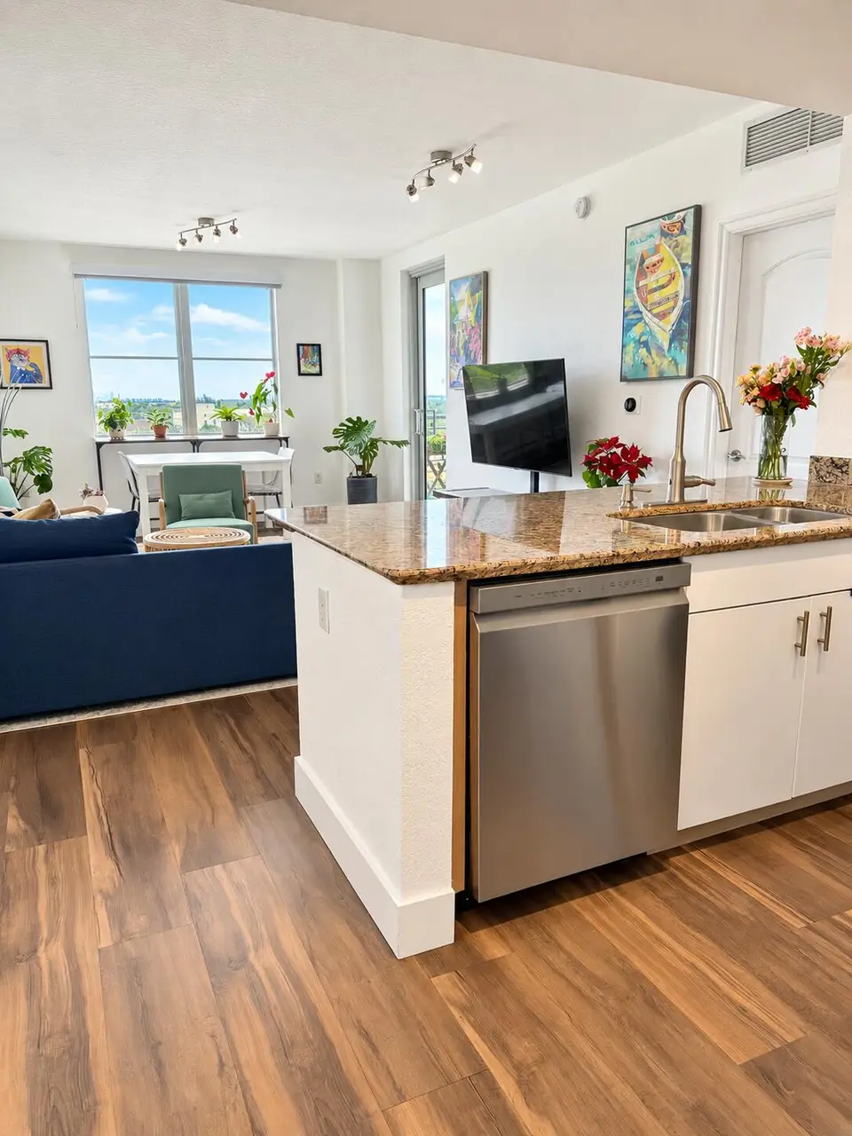 1830 Radius Drive 708, Hollywood, FL 33020