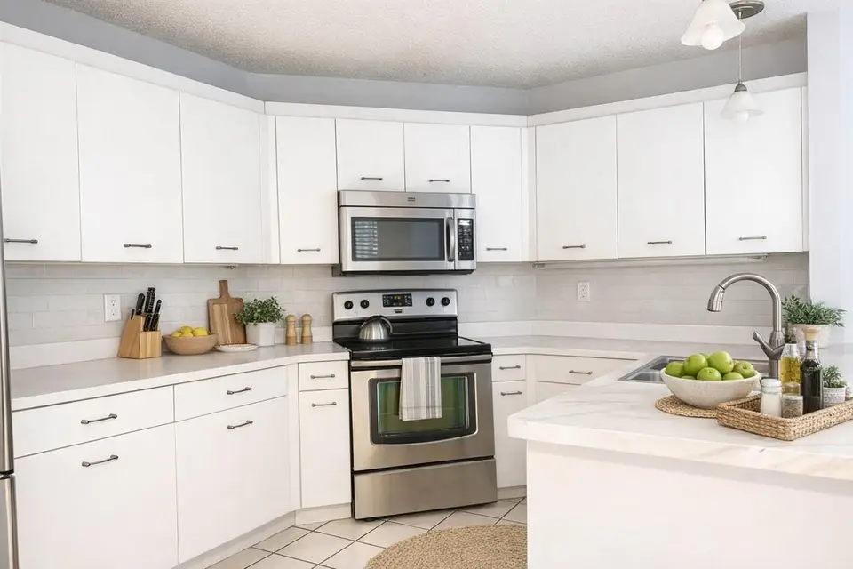 10461 NW 12th Court, Plantation, FL 33322