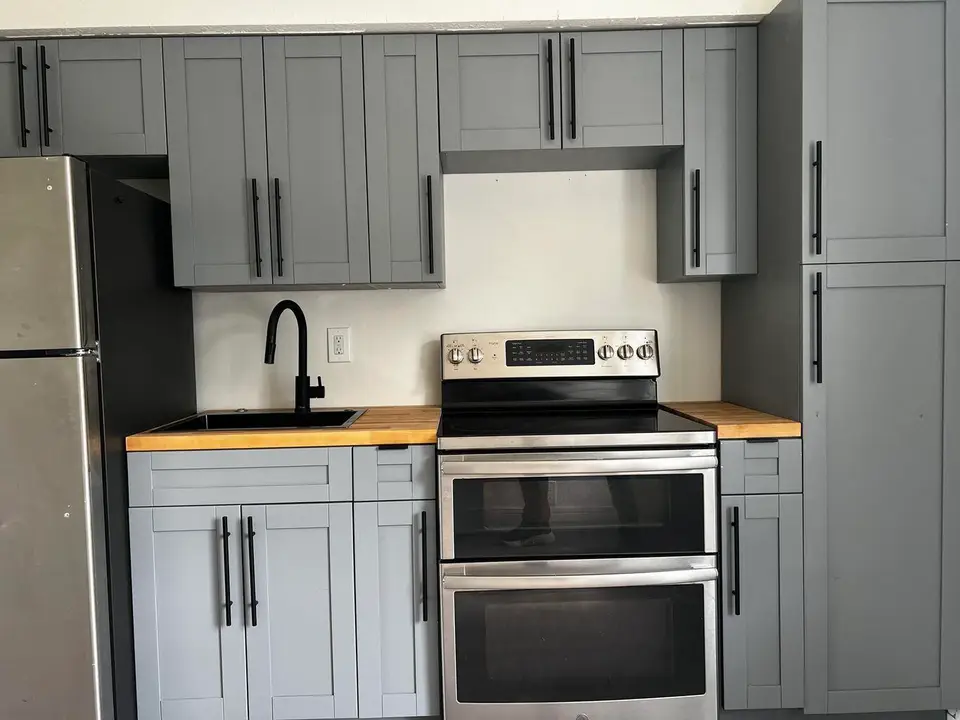 1197 W 35TH Street 1, Riviera Beach, FL 33404