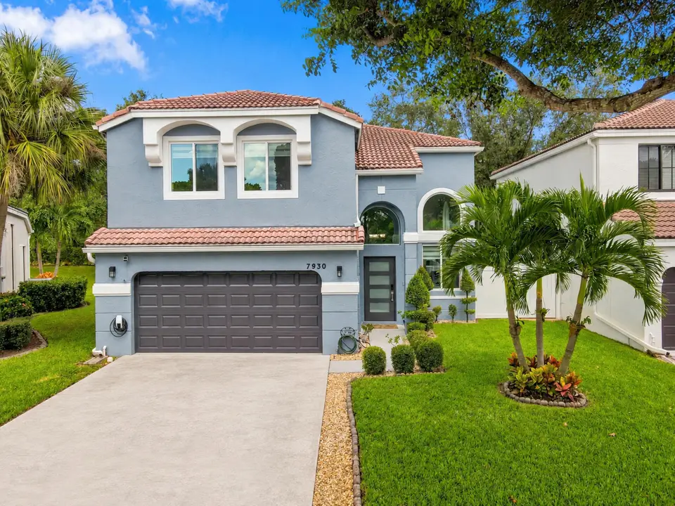 7930 Rockport Circle, Lake Worth, FL 33467