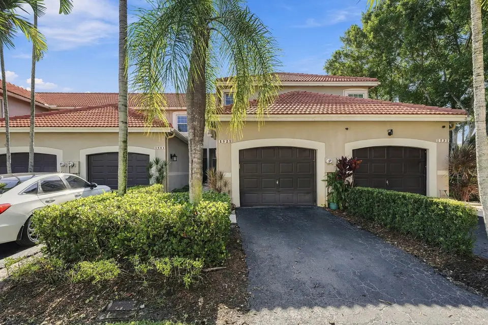 1521 Sorrento Drive 1521, Weston, FL 33326