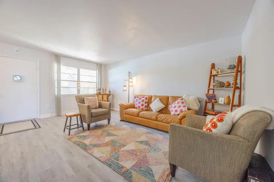 1903 BERMUDA Circle C1, Coconut Creek, FL 33066