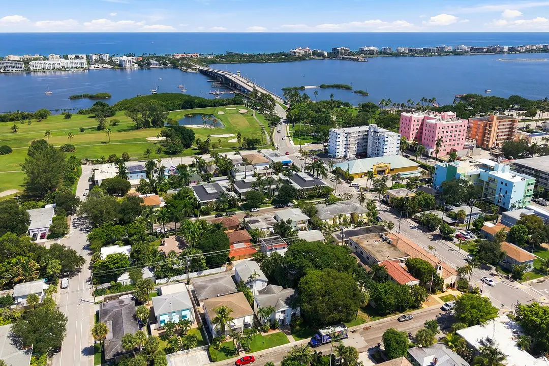 113 N Lakeside Drive #5 & #6, Lake Worth Beach, FL 33460