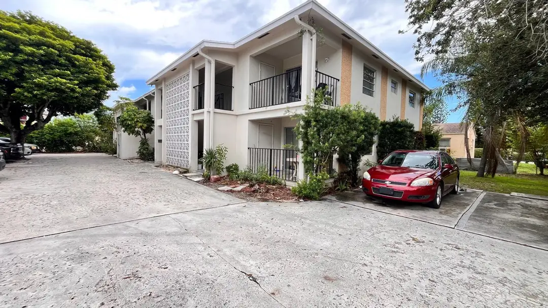 126 S D Street 7, Lake Worth Beach, FL 33460