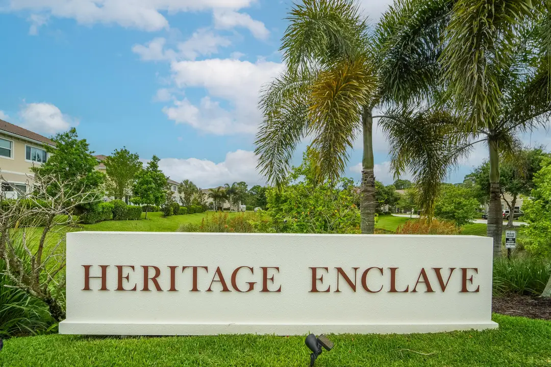 6128 SE PORTOFINO Circle 104, Hobe Sound, FL 33455