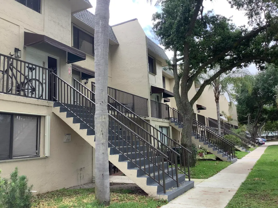 105 DEER CREEK Road 205, Deerfield Beach, FL 33442