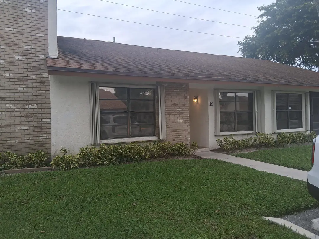 1200 PARKSIDE GREEN Drive E, Greenacres, FL 33415