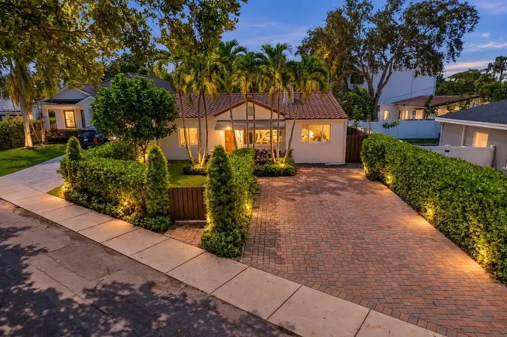 712 PONCE DE LEON Drive, Fort Lauderdale, FL 33316
