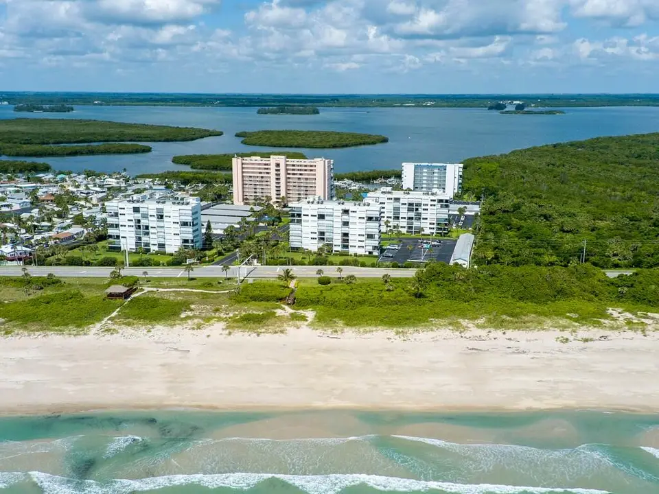 5163 N Hwy A1A 820, Hutchinson Island, FL 34949