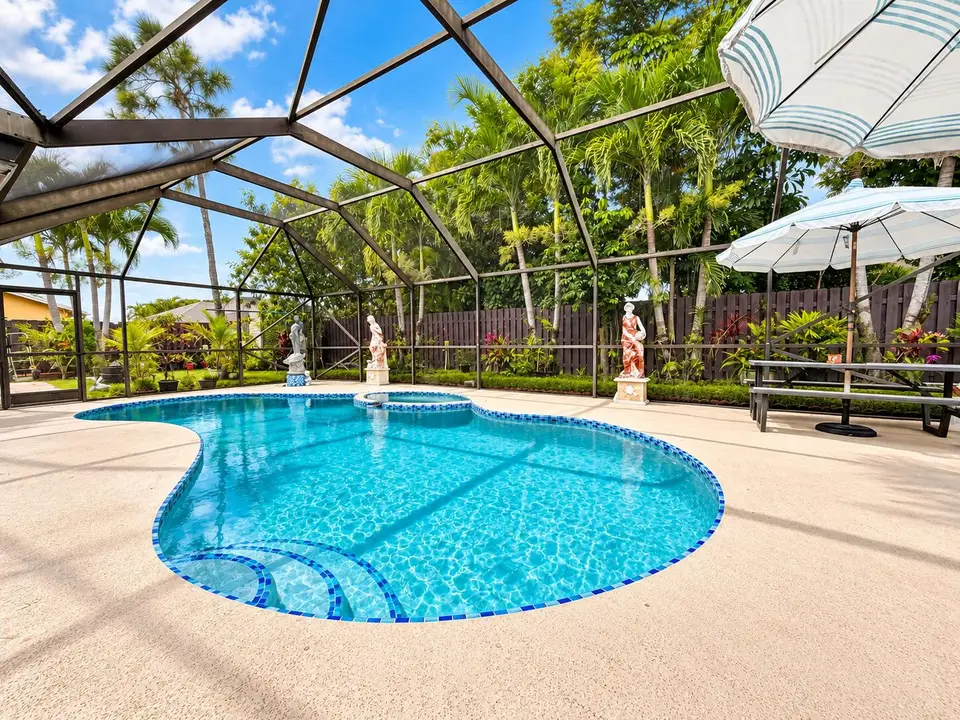 1402 The 12th Fairway, Wellington, FL 33414
