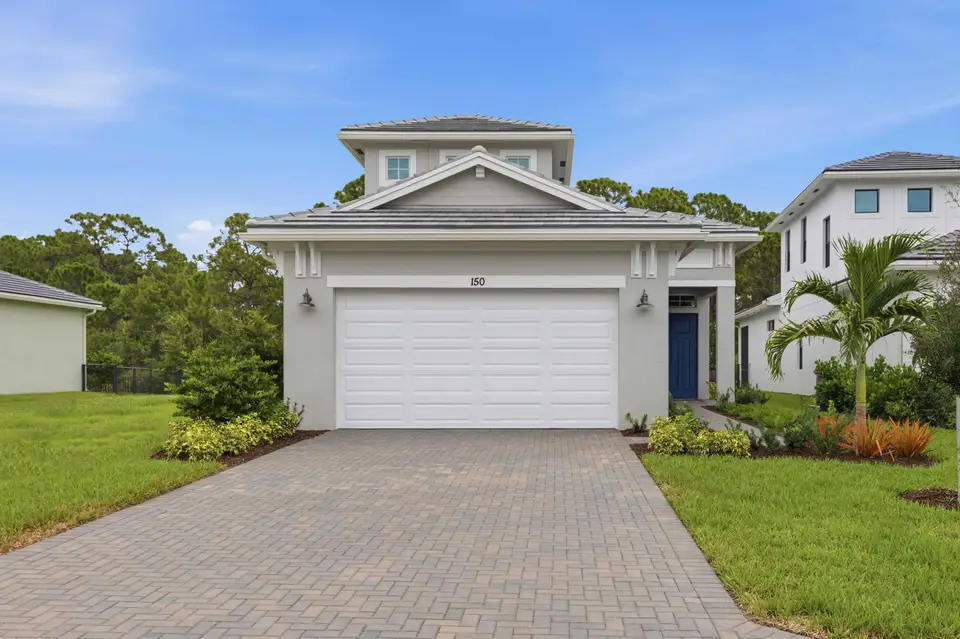 150 SE Cortile Arno, Port St. Lucie, FL 34952
