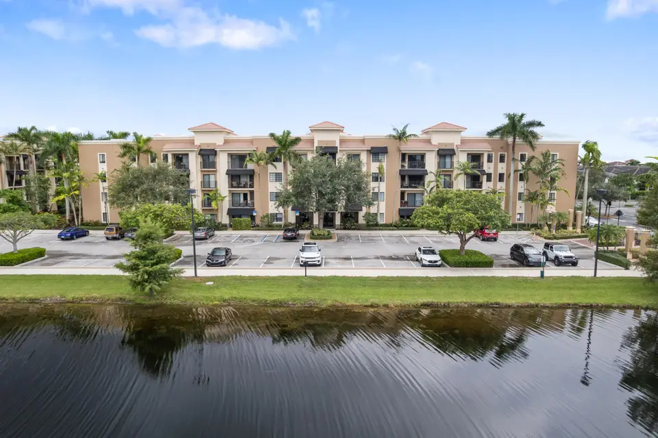 4907 Midtown Lane 1306, Palm Beach Gardens, FL 33418