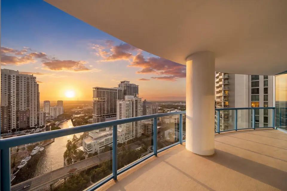 333 Las Olas Way 2702, Fort Lauderdale, FL 33301