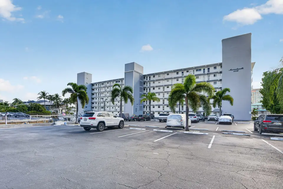 1536 SE 15TH Court 210, Deerfield Beach, FL 33441
