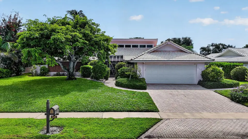 5680 NW 3RD Terrace, Boca Raton, FL 33487