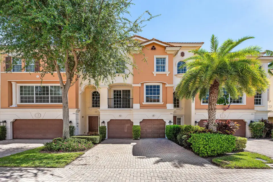 5580 NE Trieste Way, Boca Raton, FL 33487