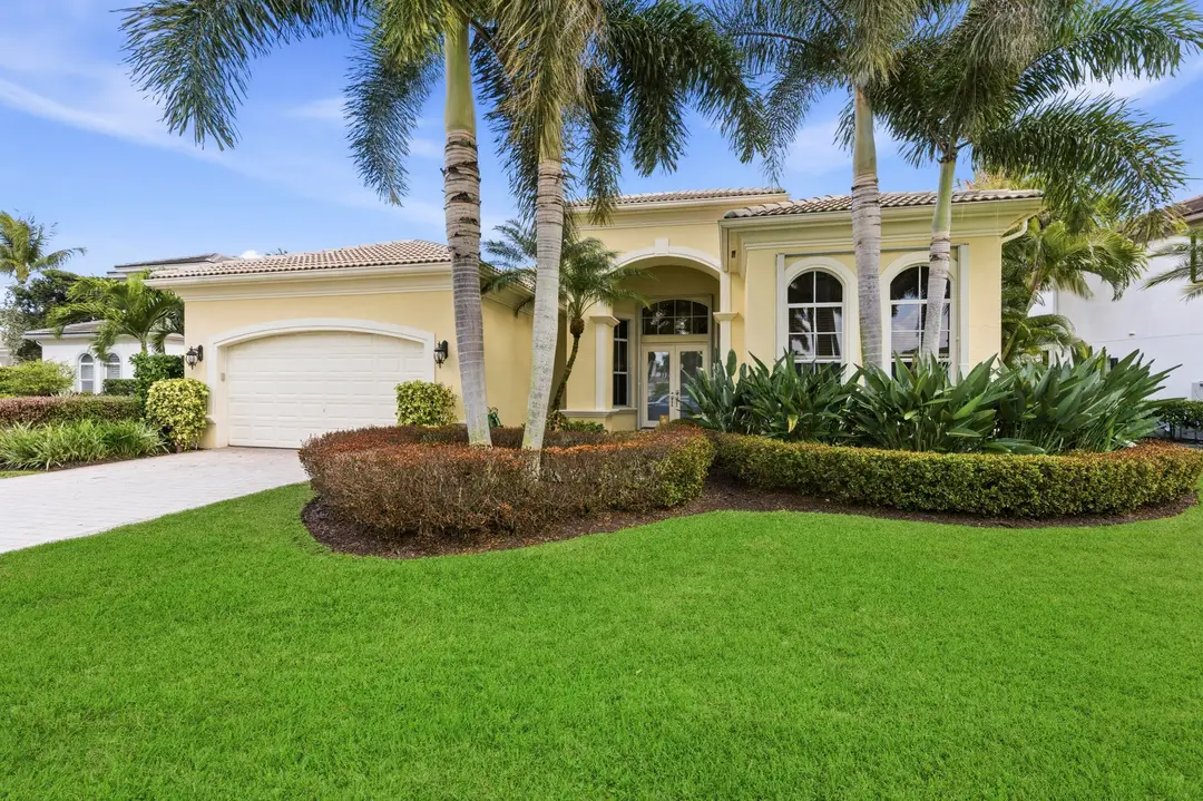 401 VIA PLACITA, Palm Beach Gardens, FL 33418
