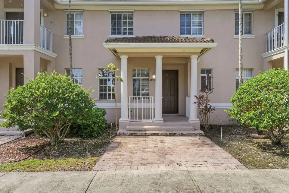 14052 SW 272ND Street, Homestead, FL 33032