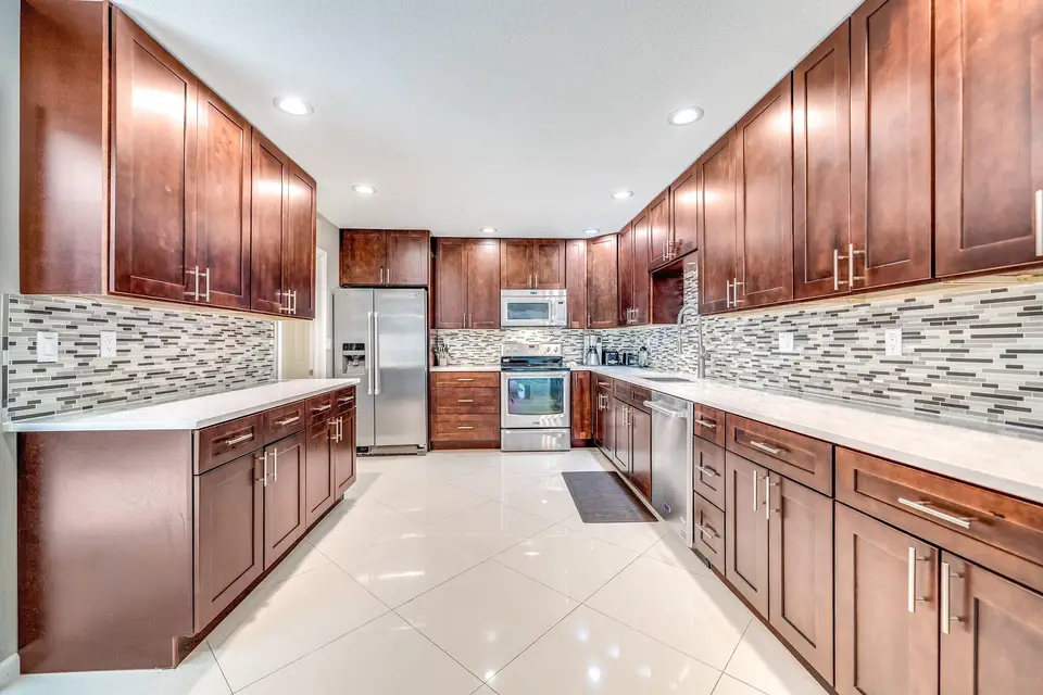 574 JUNIPER Place, Wellington, FL 33414