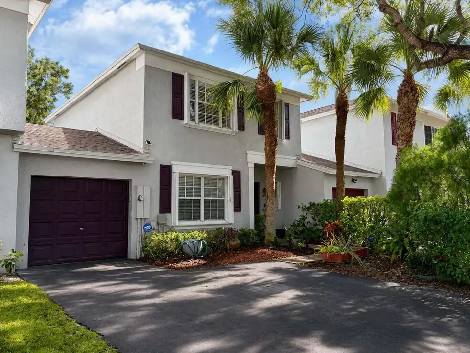 9491 Stanley Lane, Tamarac, FL 33321
