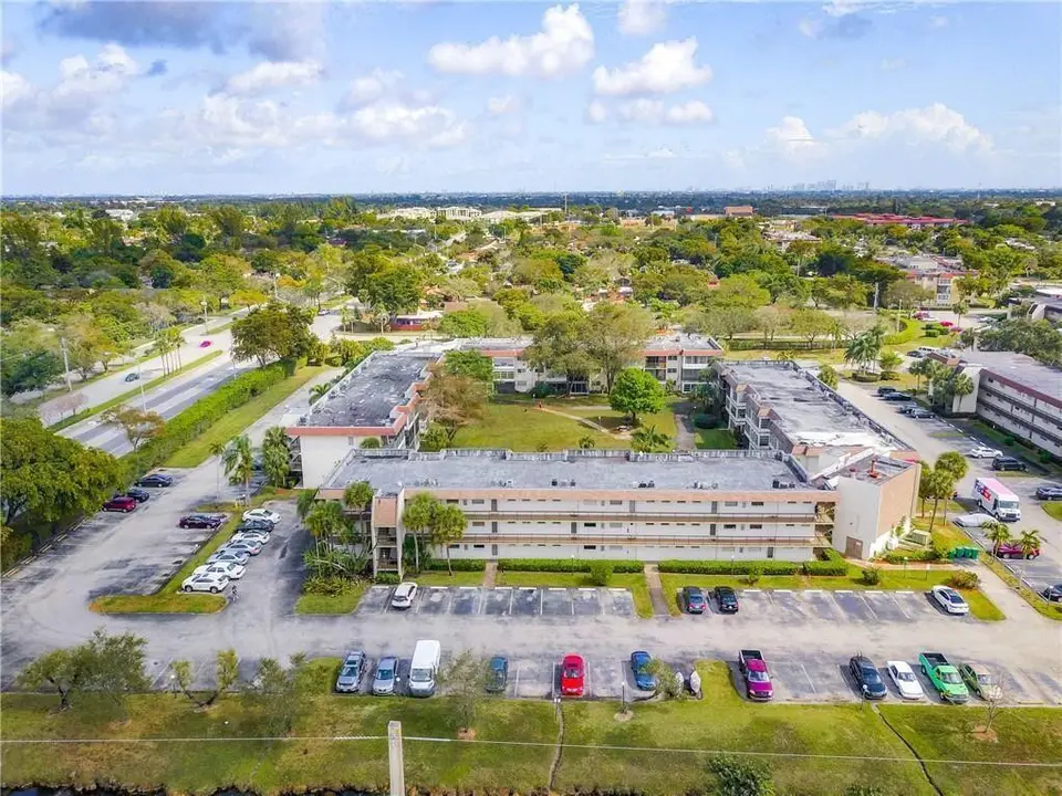 1751 NW 75TH Avenue 102, Plantation, FL 33313