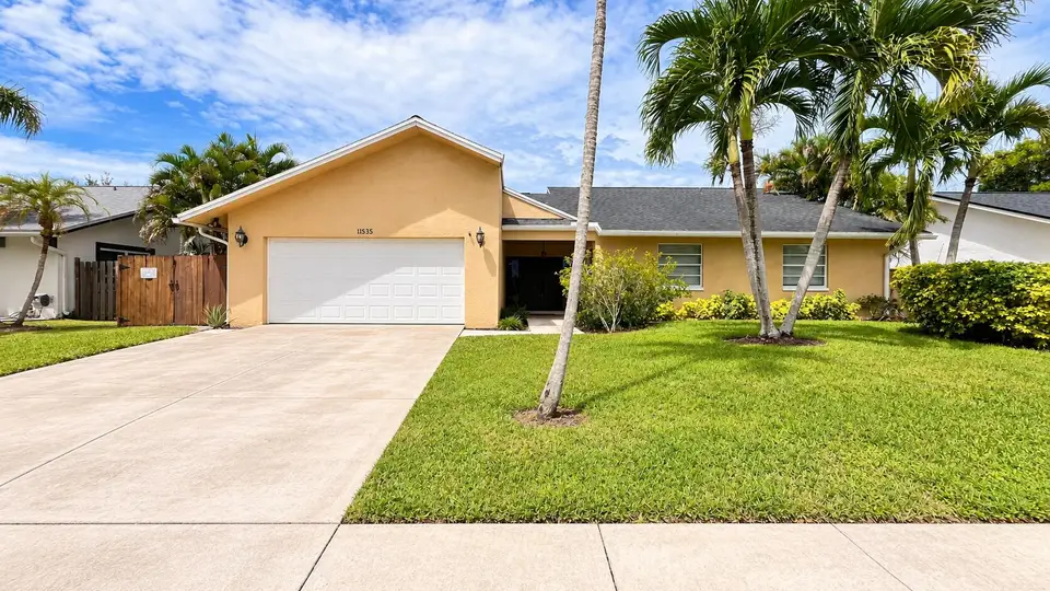 11535 Sanderling Drive, Wellington, FL 33414