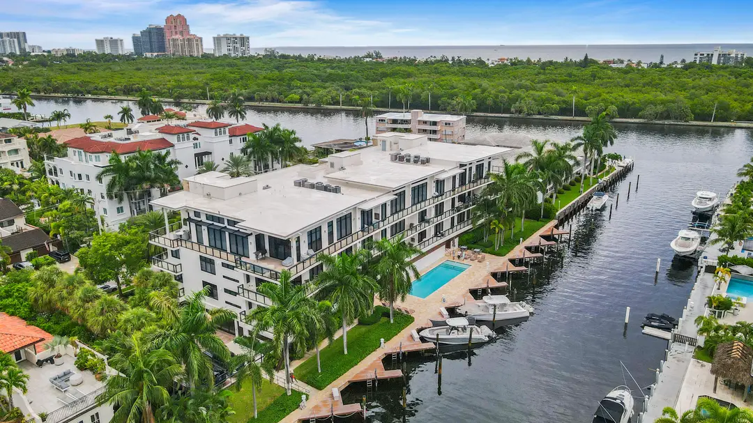 2770 NE 14TH Street 203, Fort Lauderdale, FL 33304