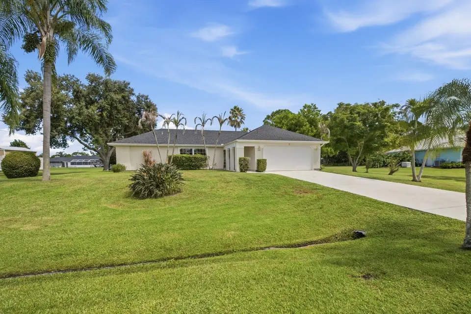 2938 SE DALHART Road, Port St. Lucie, FL 34952
