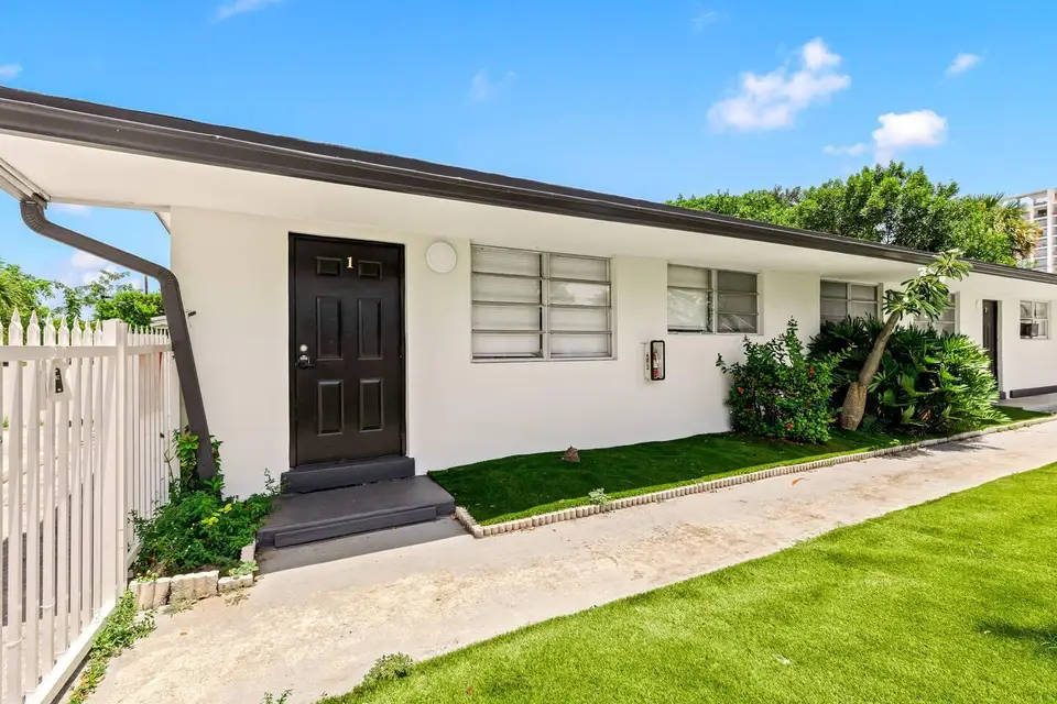 1826 Sherman Street Apt 1, Hollywood, FL 33020
