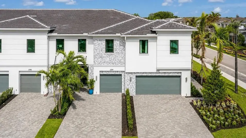 1214 National Street, Wellington, FL 33414
