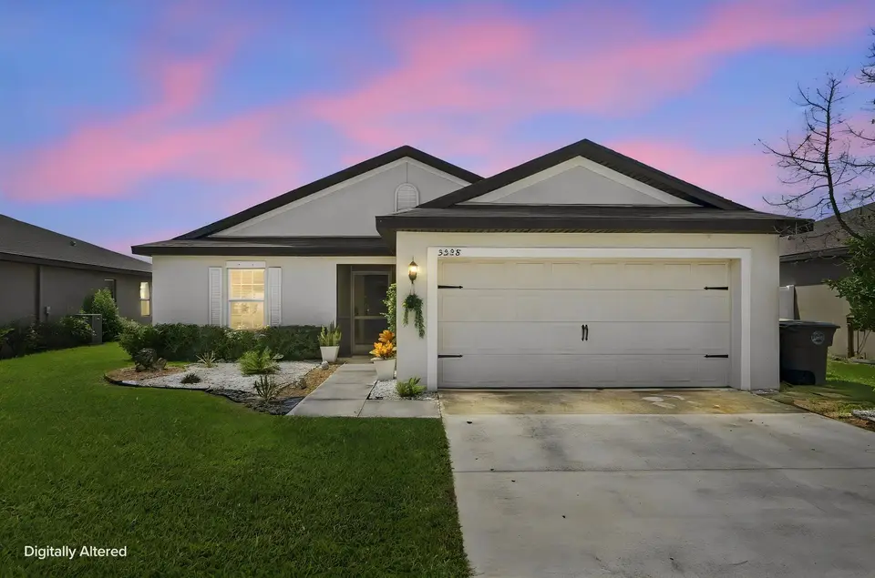 5528 IMAGINATION Drive, Fort Pierce, FL 34947