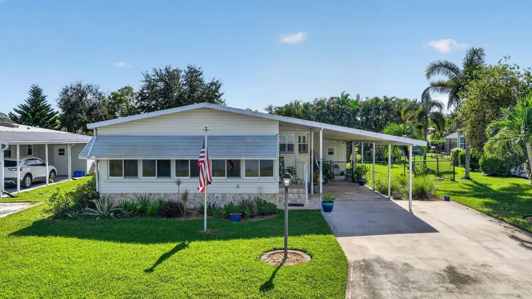 9065 SW Chevy Circle, Stuart, FL 34997