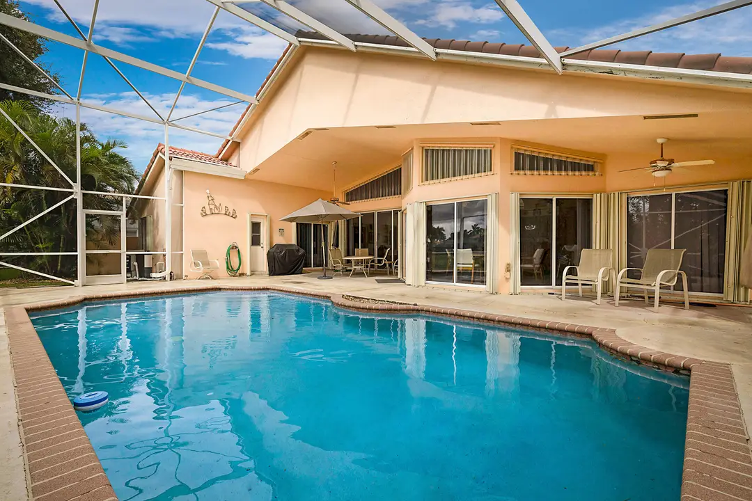 4900 NW 100 Terrace-38