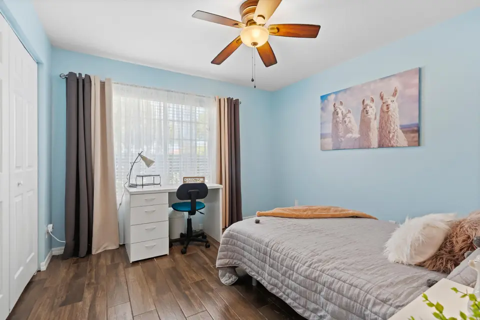 1952 SW Jamesport Drive, Port St. Lucie, FL 34953