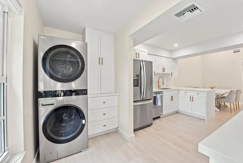 2121 S Ocean Boulevard 106, Lauderdale-By-The-Sea, FL 33062