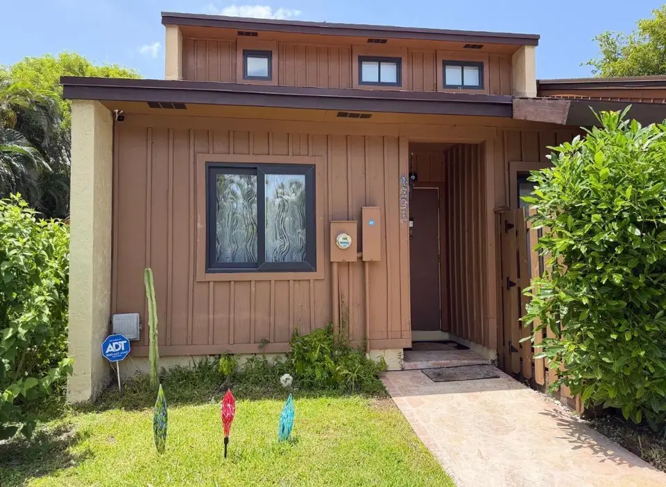4291 S PINE ISLAND Road, Davie, FL 33328