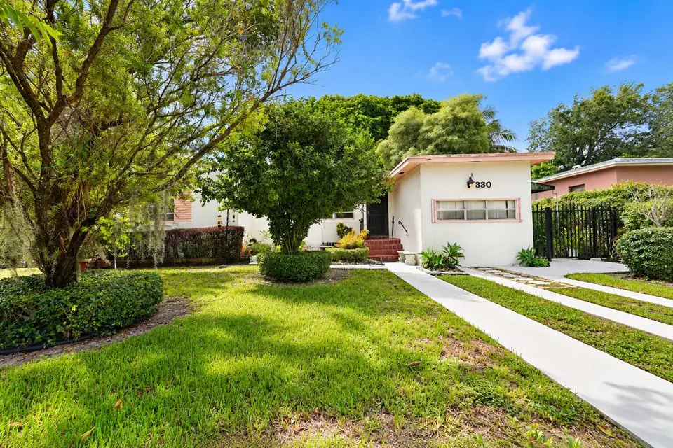 330 NW 144TH Street, Miami, FL 33168