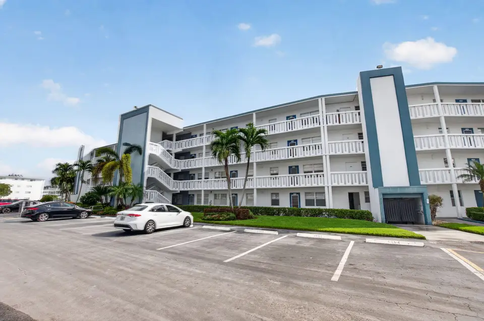 2008 EXETER A 2008, Boca Raton, FL 33434
