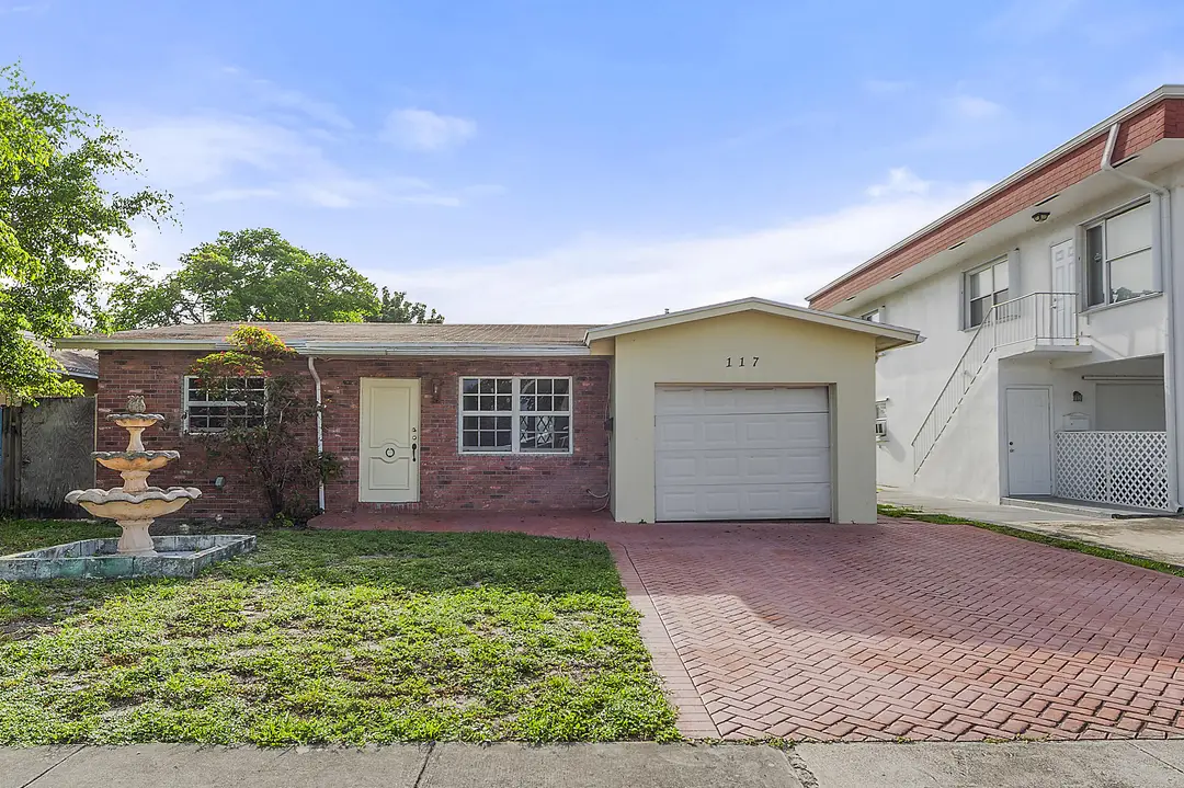 117 SW 4th Avenue, Hallandale Beach, FL 33009