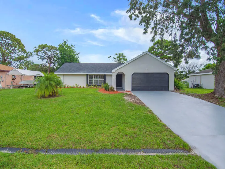 374 SW Homeland Road, Port St. Lucie, FL 34953