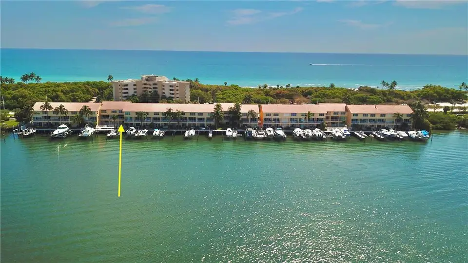 4230 N OCEAN Drive, Hollywood, FL 33019