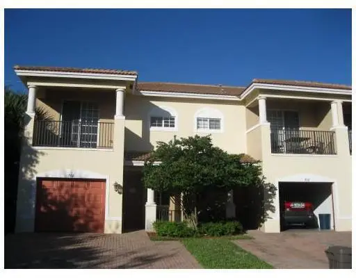 6282 S Military Trail 701, Lake Worth, FL 33463