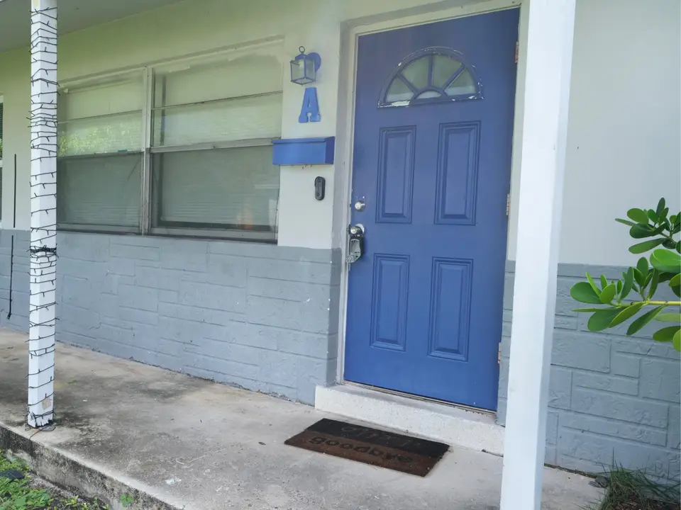 401 SILVER BEACH Road A, Riviera Beach, FL 33404