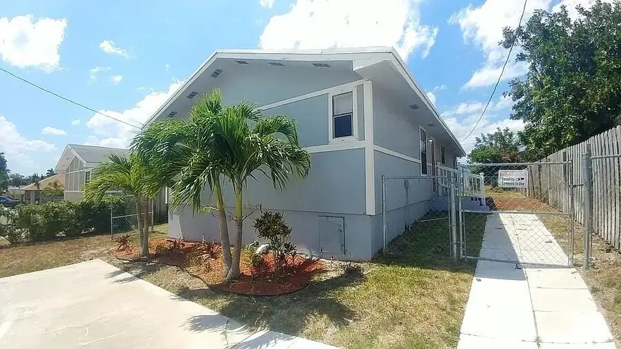 1488 W 31st Street, Riviera Beach, FL 33404