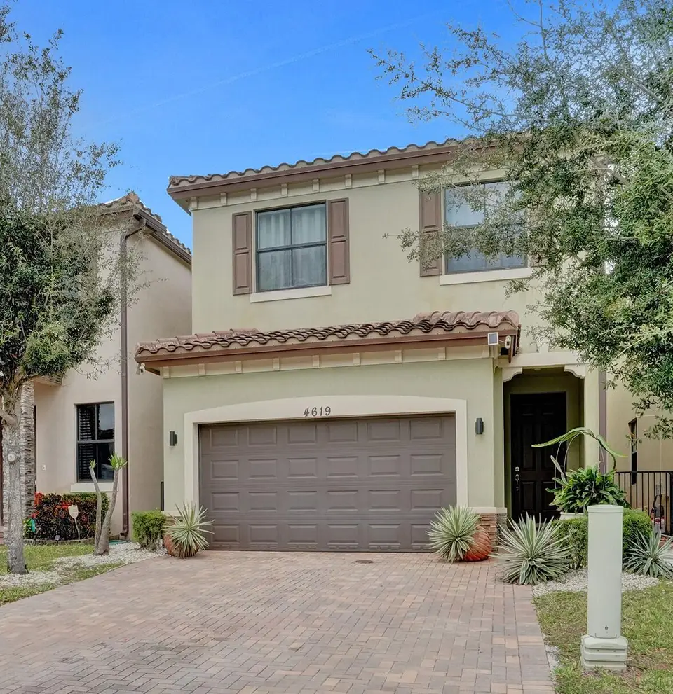 4619 NW 59TH Street, Tamarac, FL 33319