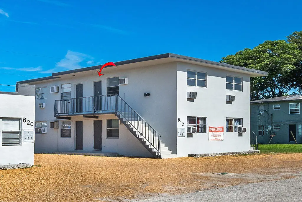 612 SW 6TH Street 3, Belle Glade, FL 33430