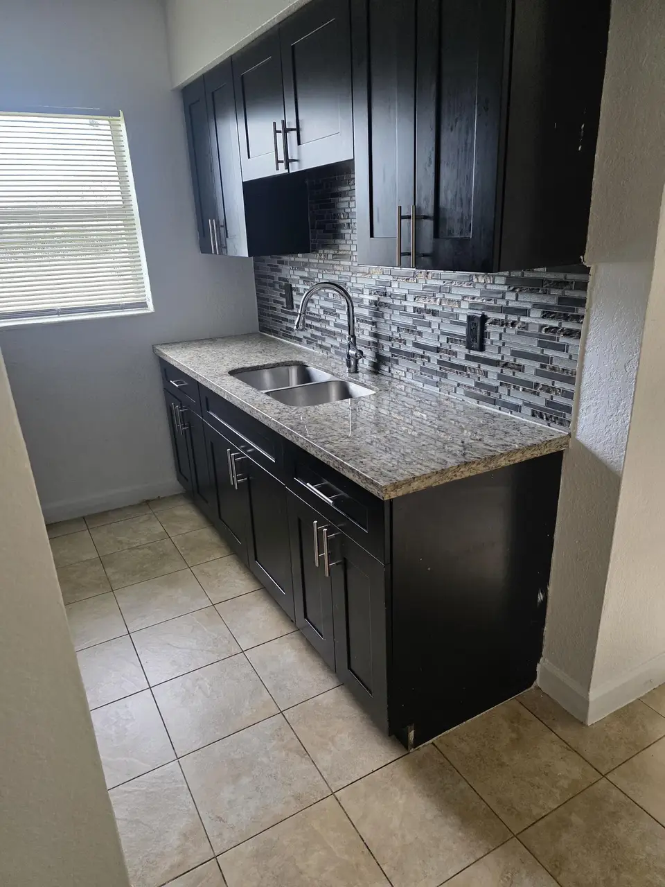 3941 NW 30TH Terrace NW 2, Lauderdale Lakes, FL 33309