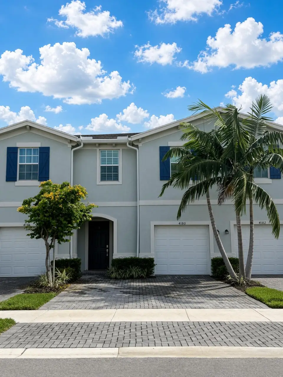 4180 Lagoon Shore Drive, Lake Worth, FL 33467
