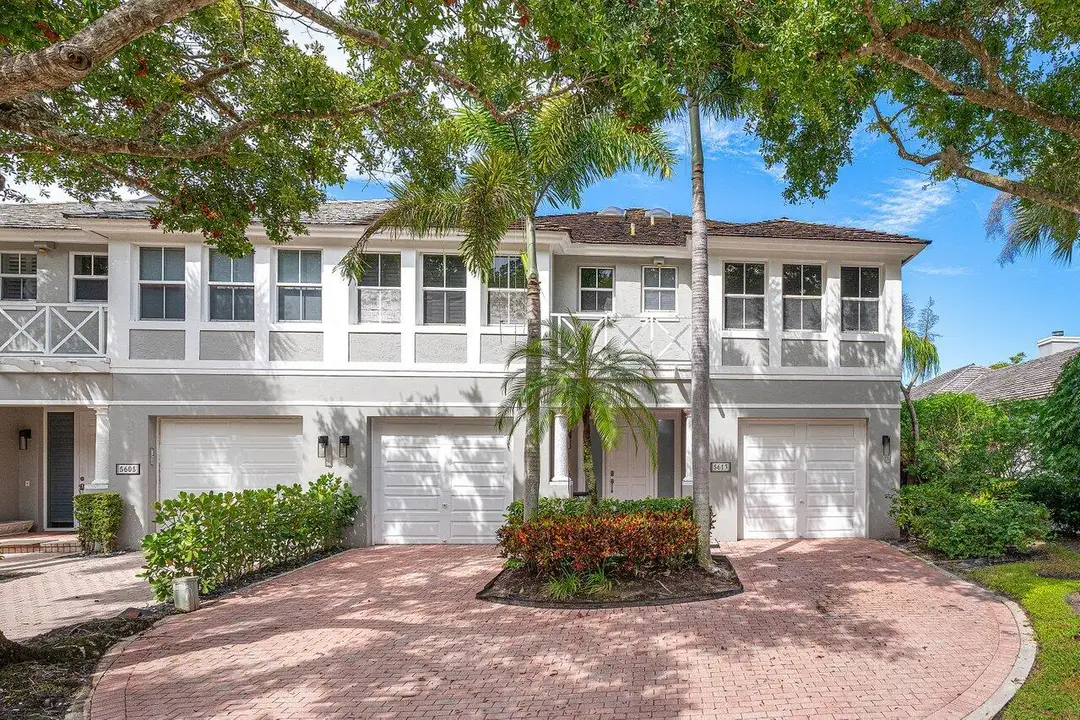 5613 NW 39th Avenue, Boca Raton, FL 33496