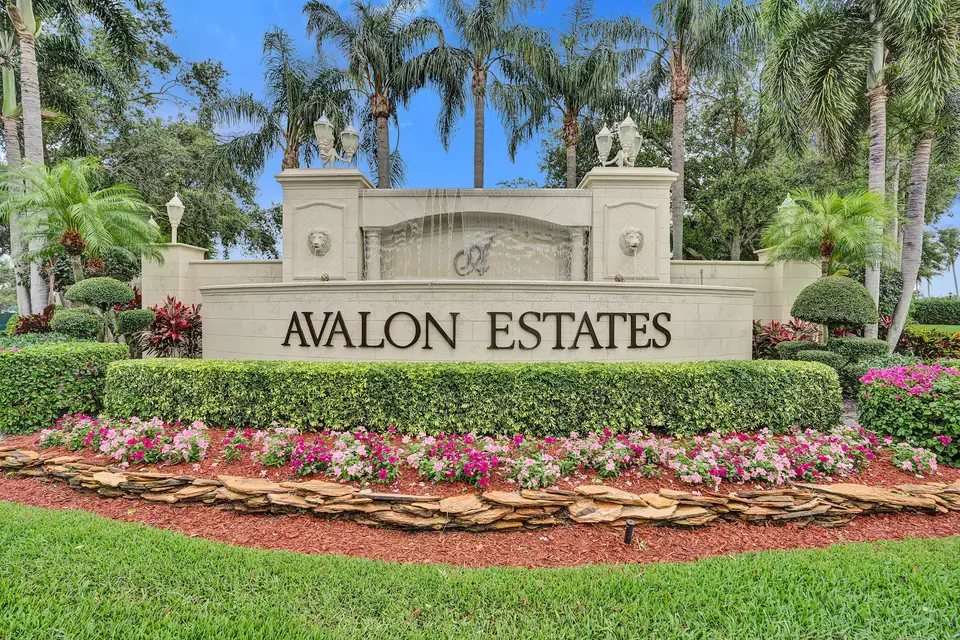 7907 Lando Avenue, Boynton Beach, FL 33437
